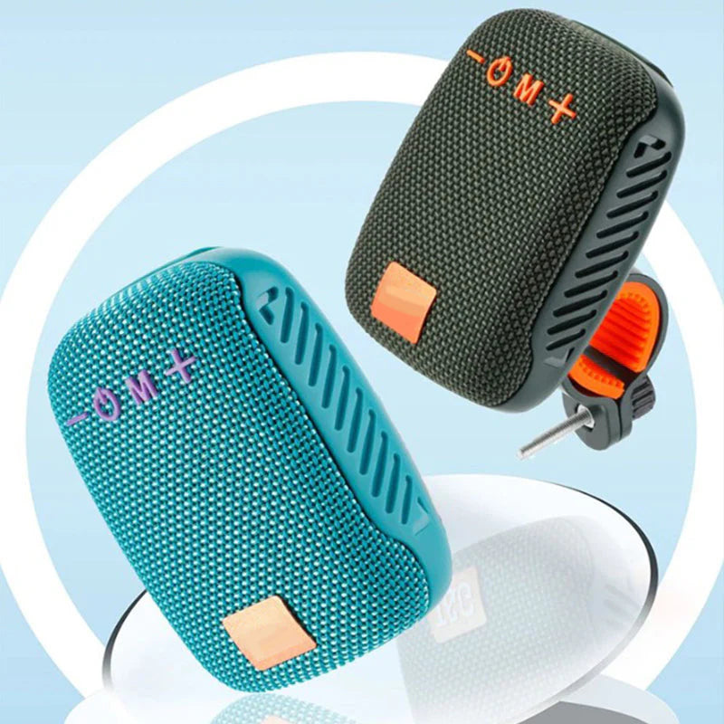 🔥🎶【Akár 50% kedvezmény + Ingyenes szállítás】Hordozható Bluetooth hangszóró tartóval, kültéri kerékpározáshoz, víz- és ütésálló