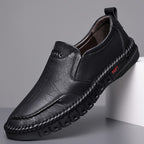 【50% kedvezmény korlátozott ideig!】【39-44-es méret】Férfi alkalmi sportcipő, valódi bőr, puha talp, csúszásgátló, lélegző