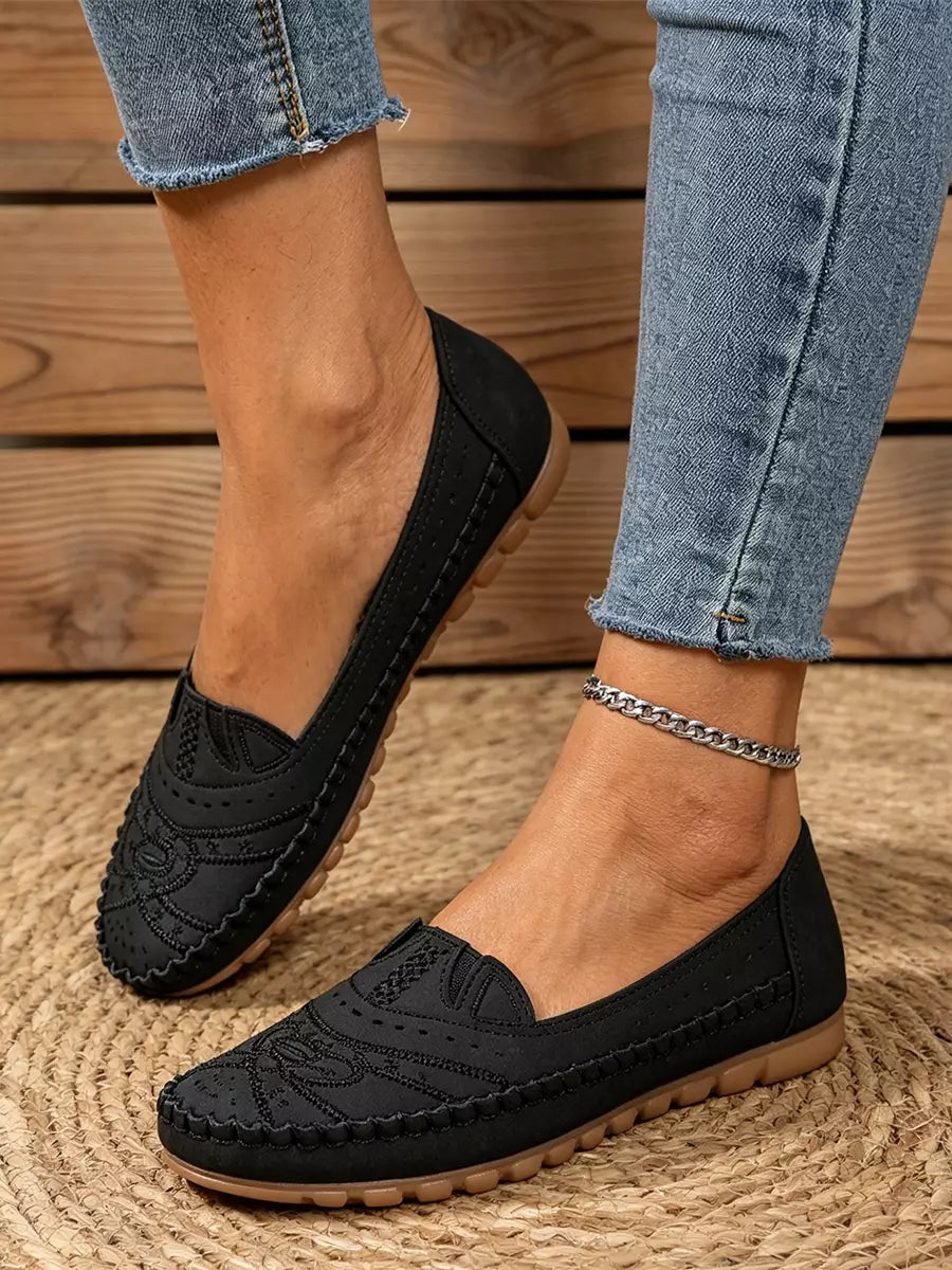 【50% kedvezmény korlátozott ideig!】【36-43 méret】Vintage stílusú, áttört, hétköznapi balettcipő | Puha talpú kialakítás, kényelmes mindennapi viselet | Cipőfűző nélküli, nagy méretben is elérhető