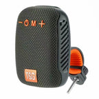 🔥🎶【Akár 50% kedvezmény + Ingyenes szállítás】Hordozható Bluetooth hangszóró tartóval, kültéri kerékpározáshoz, víz- és ütésálló